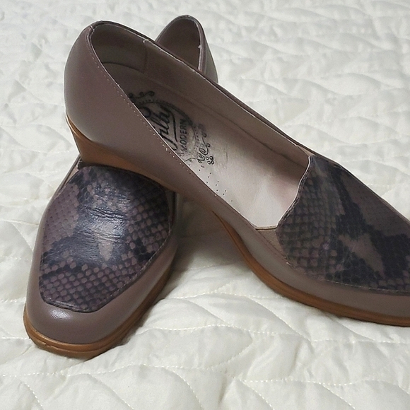 Filty brown loafers - Picture 1 of 6